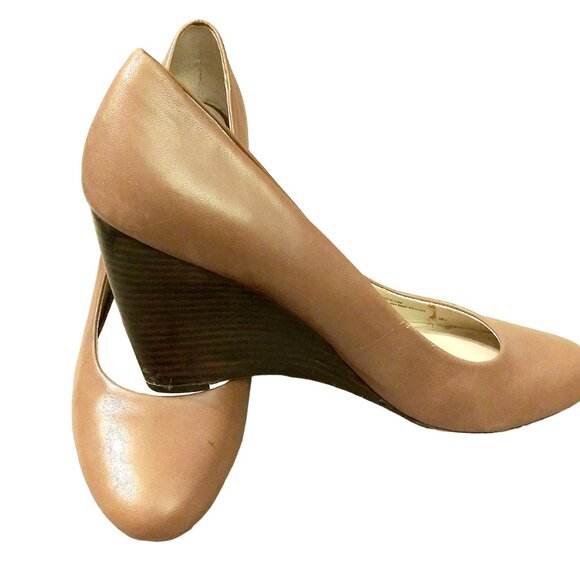 Franco Sarto Helio Leather Wedge Pumps, Size 10M Wedge Shoe, High Heel Wedge - Picture 15 of 16